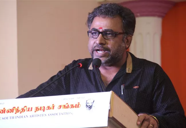 ​hero ponvannan says vishal gave to me shock - Sakshi