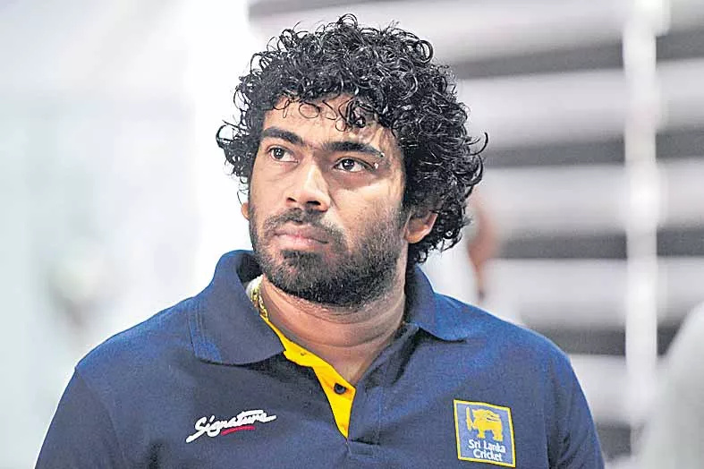 Sri Lankan T20 squad is the place for Malinga - Sakshi