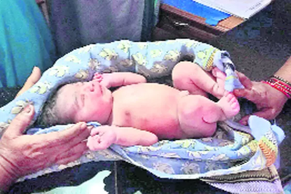 mother left on born Child - Sakshi