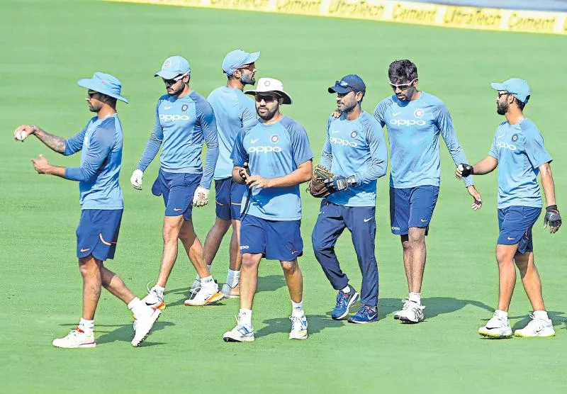 India and Sri Lanka are the third ODI in Vizag today - Sakshi