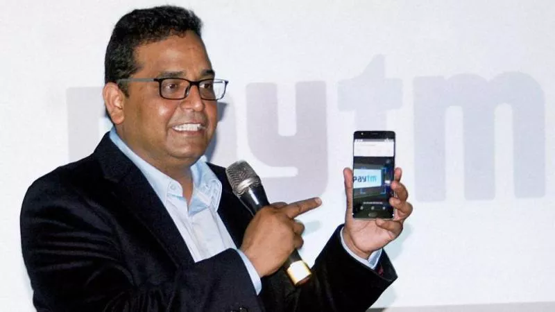 Paytm owner Vijay Shekhar contributes Rs 500 to armed forces - Sakshi