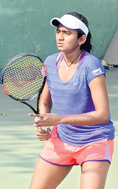 pranjala defeated in semi final of Itf tourney - Sakshi