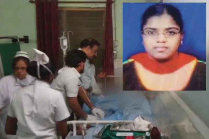 woman set fire alive in vizianagaram - Sakshi