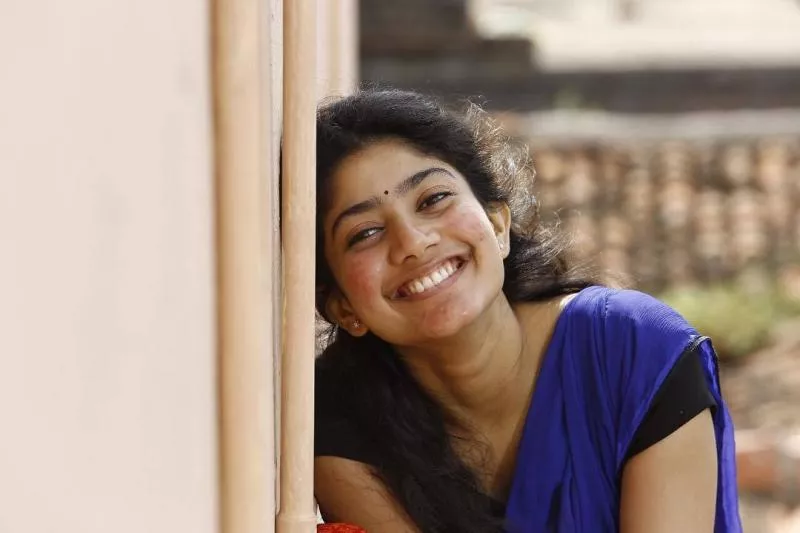 Sai Pallavi opposite Suriya in Selvaraghavan film - Sakshi