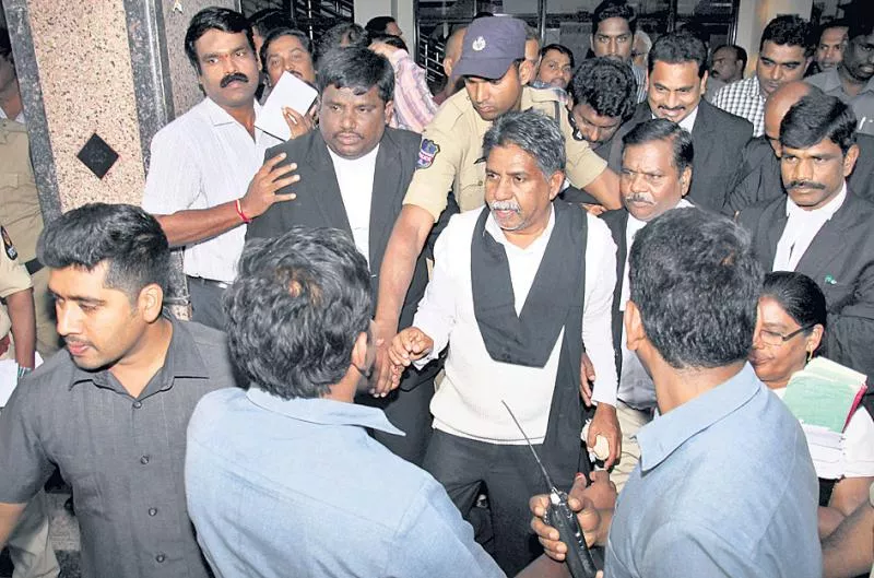 Krishna madiga to City Civil Court - Sakshi