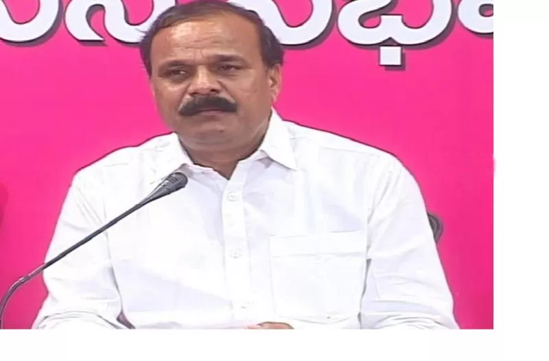 Congress, tdp has destroyed the education - Sakshi