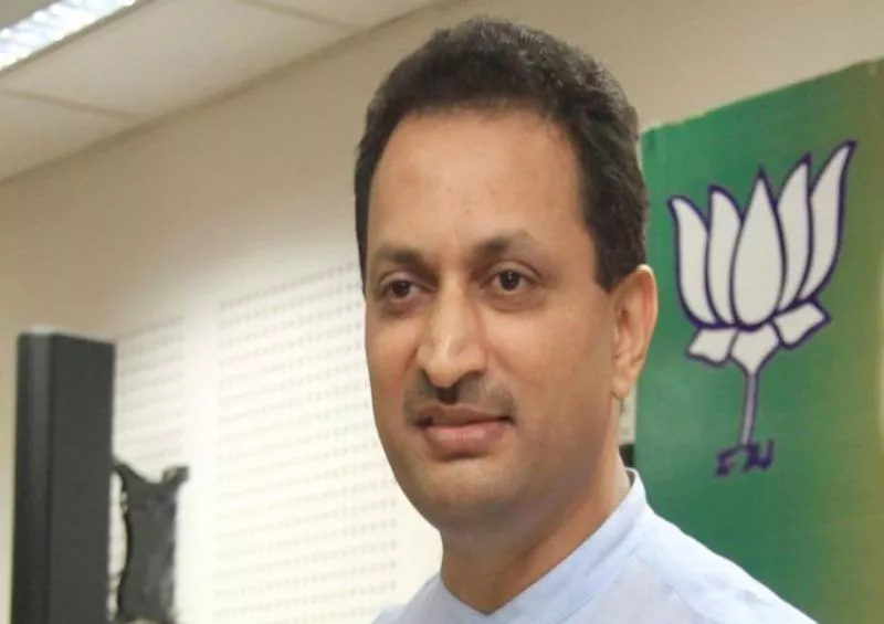 Seculars don't have 'their own identity': Ananth Kumar Hegde - Sakshi