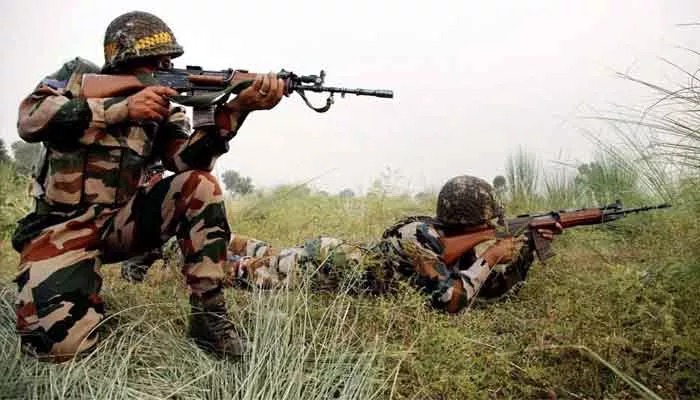 Indian Army kills 3 Pakistani soldiers in cross border ops in J&K - Sakshi