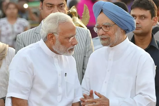 PM Narendra Modi didn't question Manmohan Singh's commitment to country - Sakshi