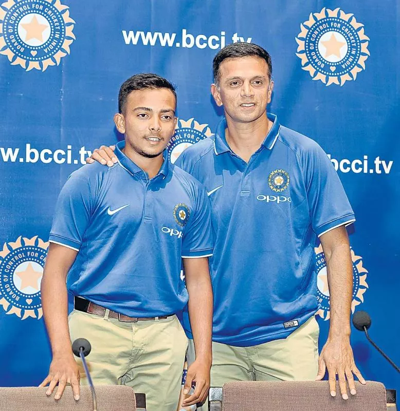 Indian Under-19 coach Dravid - Sakshi