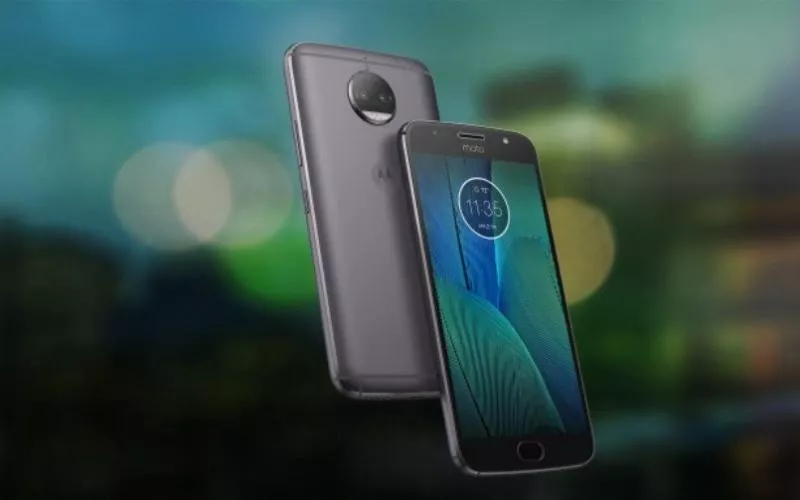  Moto G5S Plus Price in India Slashed   - Sakshi