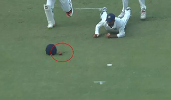 Dhawan miss the catch.. india gets penalty - Sakshi