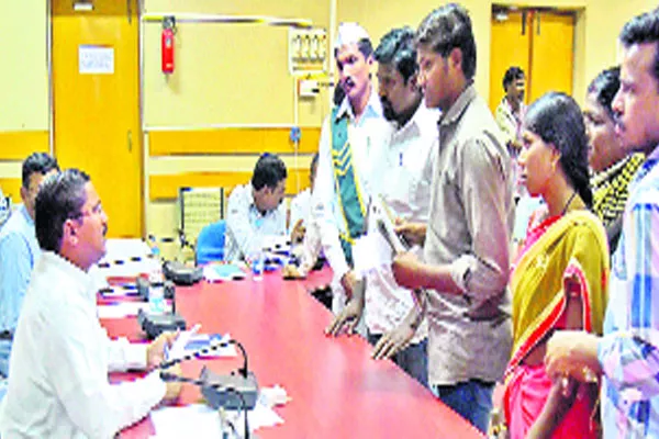 Do not keep pending applications :  Jyothi Buddha Prakash - Sakshi