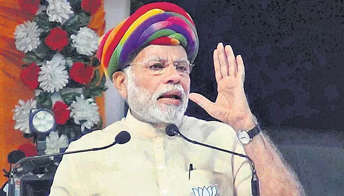 Modi congratulates Congress for 'Aurangzeb rule' - Sakshi