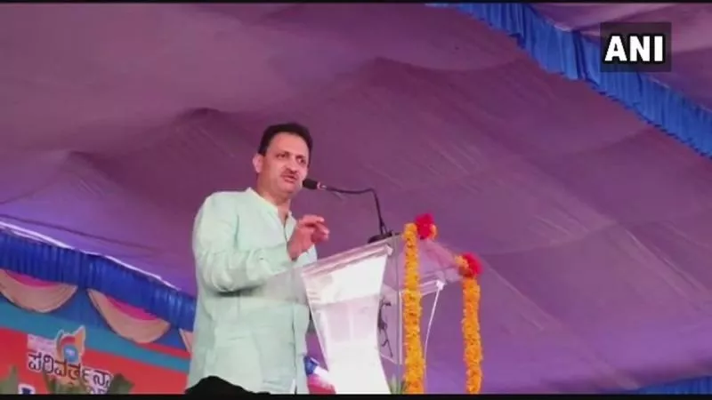  FIR registered against Union Minister Anant Kumar Hegde - Sakshi