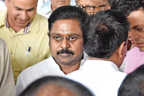 Dinakaran Faction lost Hat Symbol  - Sakshi