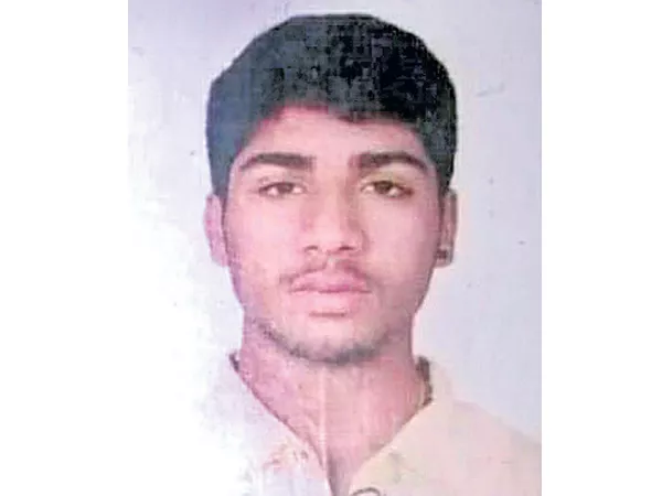 Geetham student suicide - Sakshi