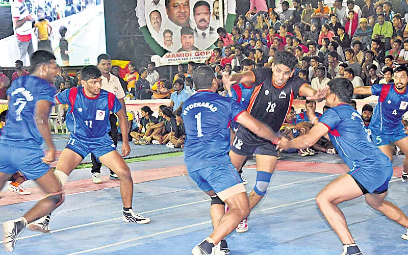 hyderabad beats adilabad in inter district kabaddi - Sakshi