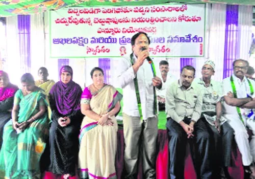 TDP government Failure liquor shops ban - Sakshi