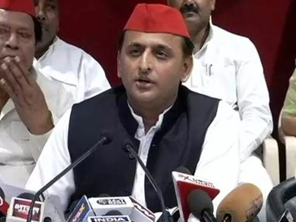 Alliance Talk Waste Of Time : Akhilesh Yadav - Sakshi