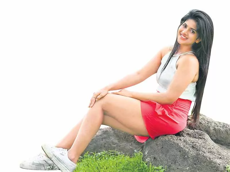 Megha Akash to romance Megastar Chiranjeevi's son-in-law Kalyan . - Sakshi