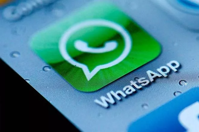 WhatsApp testing new feature to 'dismiss' someone as group admin - Sakshi