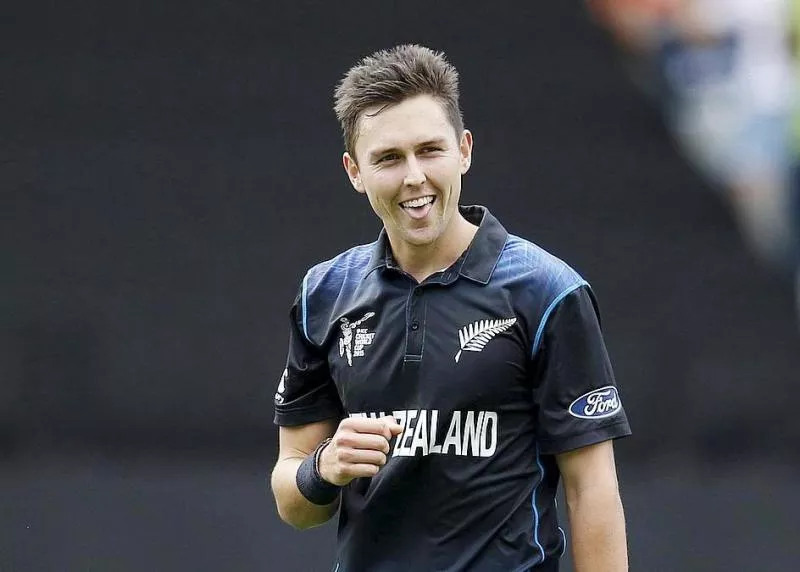 Boult destroys poor Pakistan as NZ take series  - Sakshi