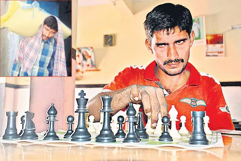 The daily labour wins chess tournaments - Sakshi