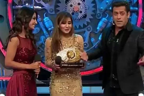 Shilpa Shinde Won Bigg Boss 11 Season - Sakshi