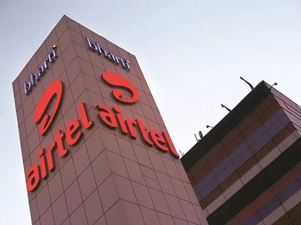 Bharti Airtel Q3 net profit slumps over 39% YoY - Sakshi