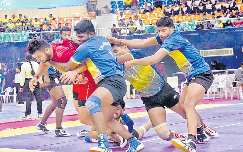 telangana gets mixed results in national kabaddi championship - Sakshi