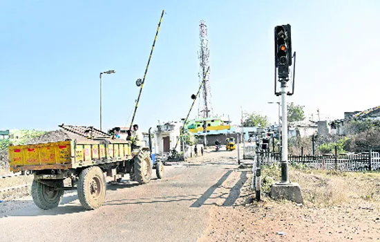 green signal to railway bridges - Sakshi