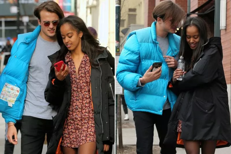 Malia spotted with boyfriend IN New York - Sakshi