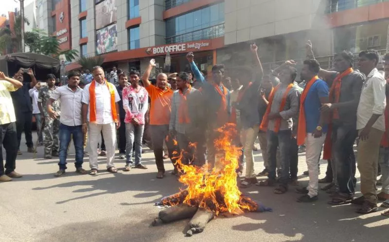 bajrang dal protest against padmavati movie in karimnagar - Sakshi