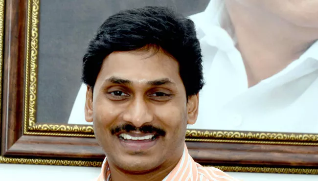 YS Jagan Congratulates  Kidambi Srikanth - Sakshi