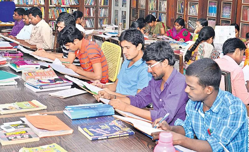 Full of other State Varsity Study Centers are in the state - Sakshi