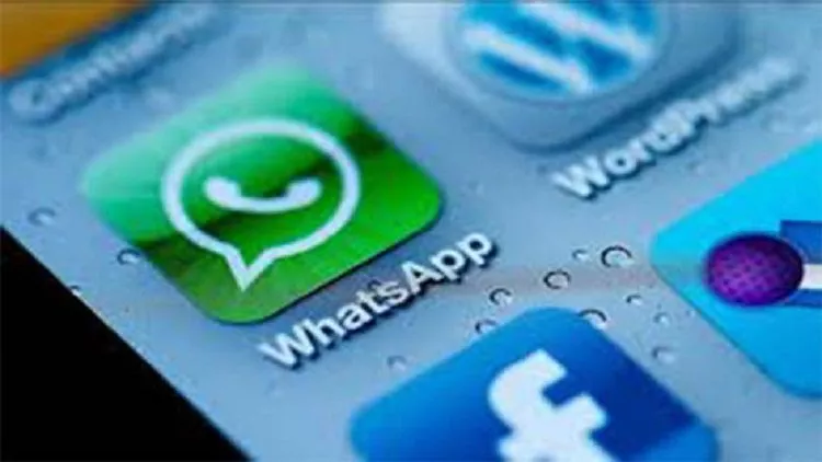 WhatsApp will continue to work on BlackBerry 10 OS for some more time - Sakshi