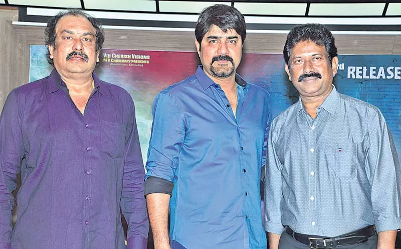 Srikanth's Ra Ra Movie Press Meet  - Sakshi