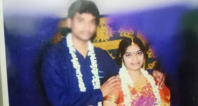 mariied woman dead Suspicious status - Sakshi