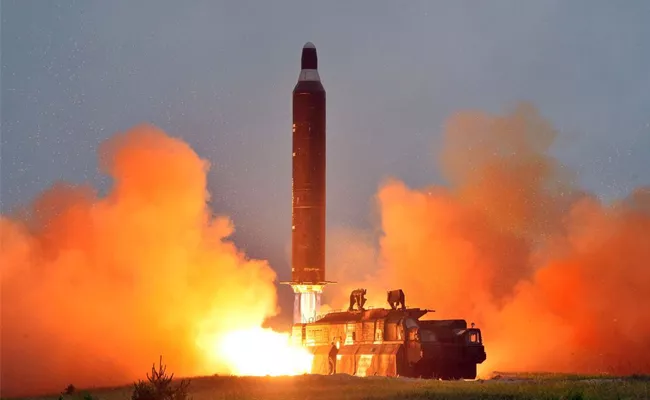 America worries North Korea could hit US with nuclear missile - Sakshi