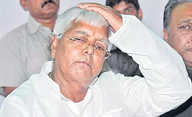 Laluprasad Yadav Gets 3.5 Years In Jail, 10 Lakh Fine In Fodder Scam - Sakshi