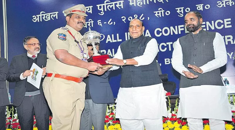 Second best Police Station in the country is Panchagutta - Sakshi