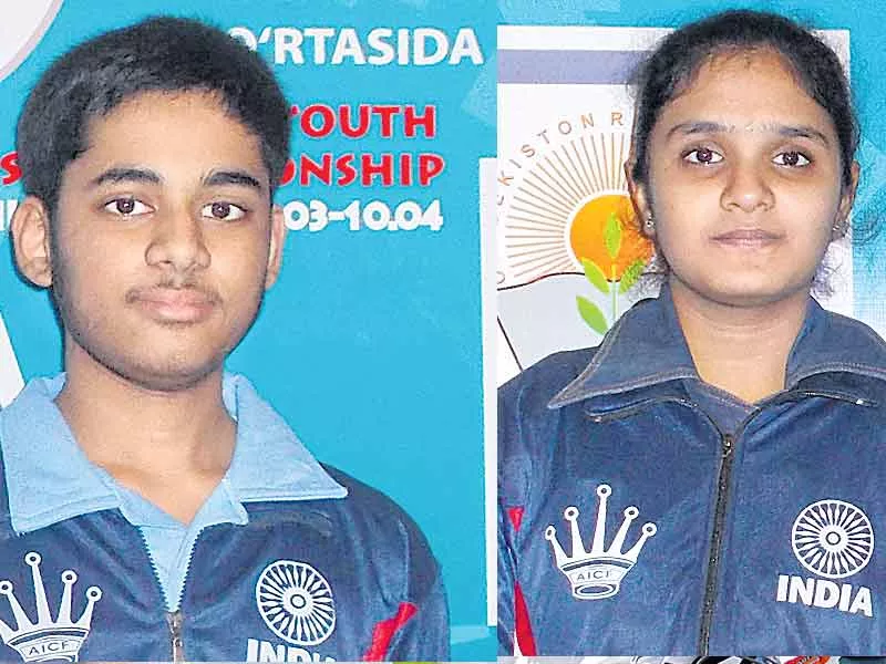 under 14  champains14 arjun, jishitha - Sakshi