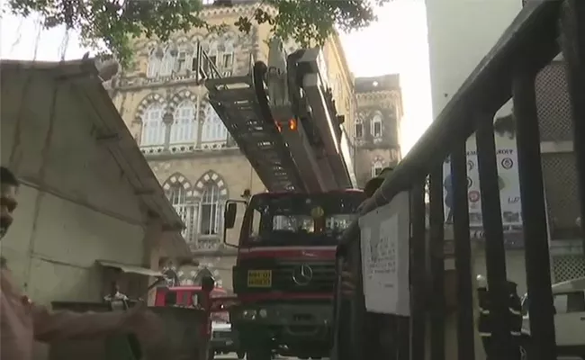  Fire doused at Mumbai Sessions Court premises located at Karamveer Bhaurao Marg, no casualties reported - Sakshi