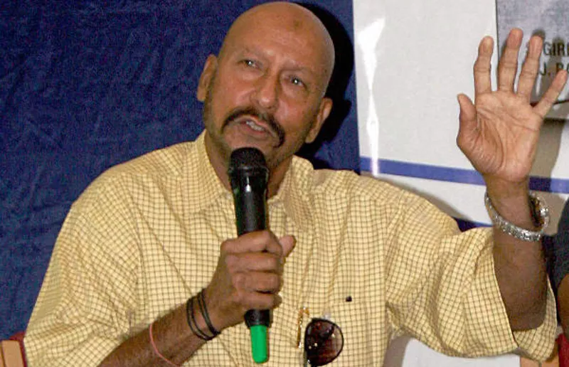 Syed Kirmani takes back eye donation pledge citing religious reasons - Sakshi