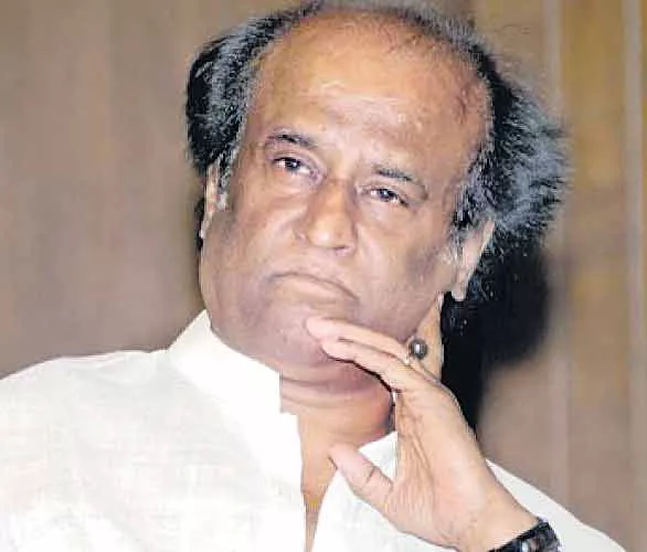 rajanikanth party announance delay - Sakshi