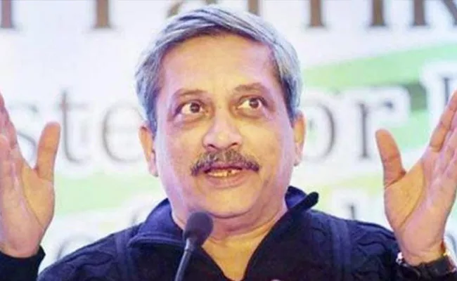 Goa CM Manohar Parrikar on Girls Beer Habit - Sakshi