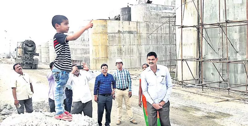 Irrigation Branch Brand Ambassador nehal visit to kaleshwaram project Pumphouse - Sakshi