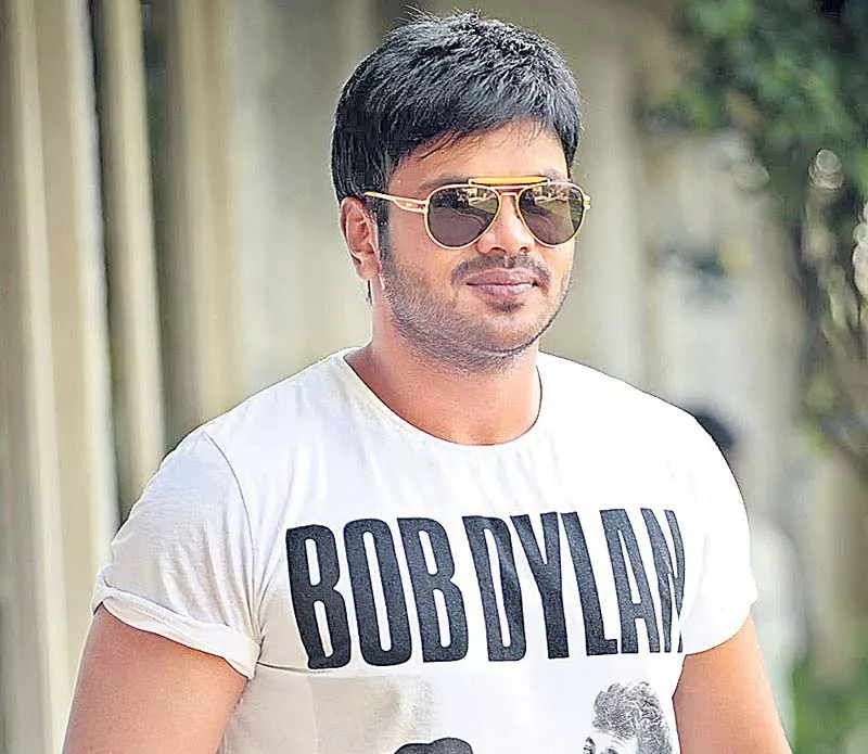 Manchu Manoj turns music composer for 'Basmati Blues' - Sakshi