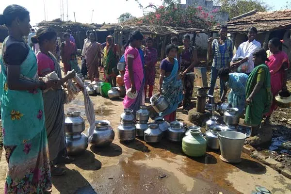 before summer water problem in narnoor - Sakshi